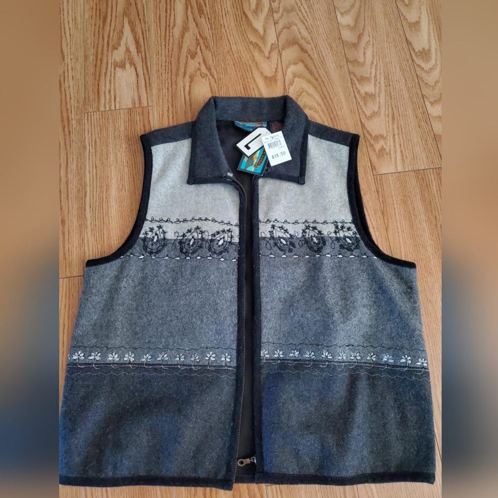 Shavers lake wool new with yah vest